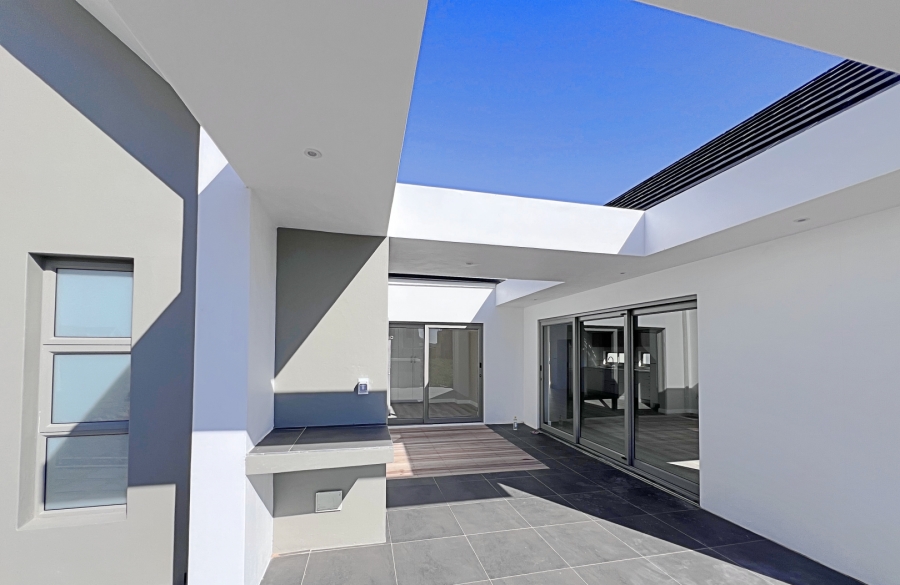 3 Bedroom Property for Sale in Langebaan Country Estate Western Cape